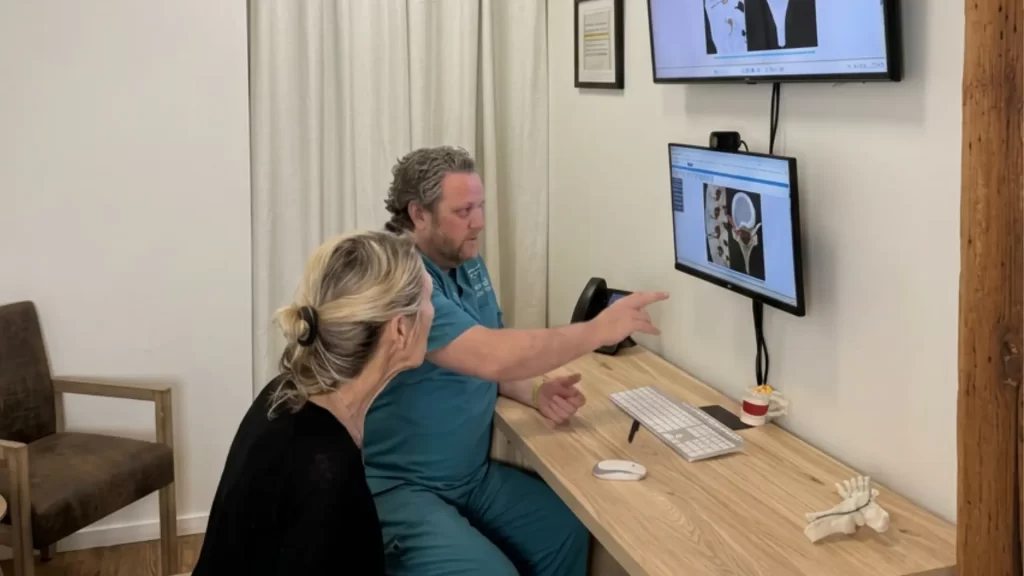 Ravenswood Chiropractic in Andersonville Chicago - Symptoms & Conditions Non-Surgical Spinal Decompression May Support